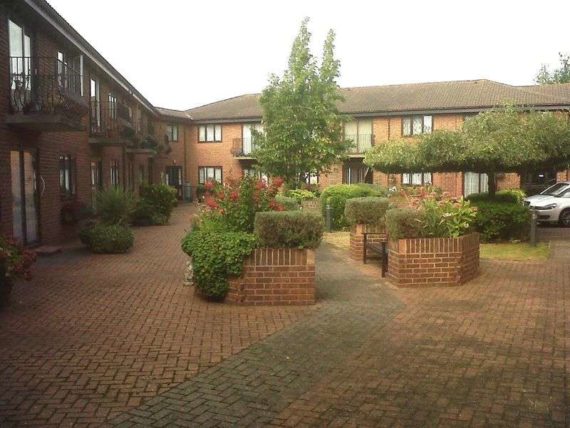 1 Bedroom Retirement...